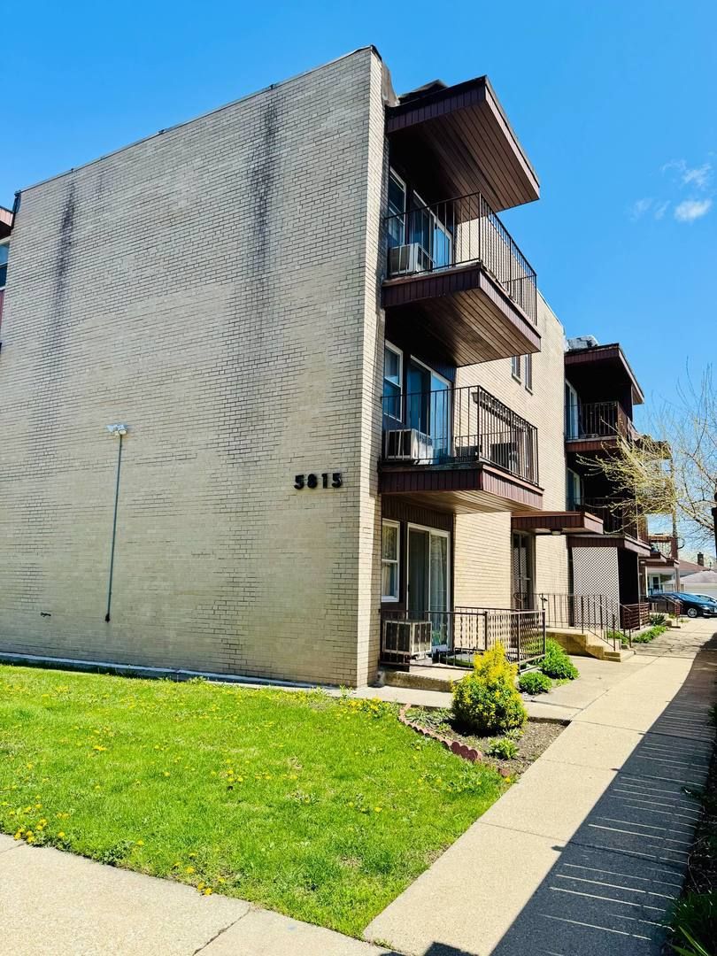 5815 N SPAULDING Avenue #2B — Chicago, IL 60659