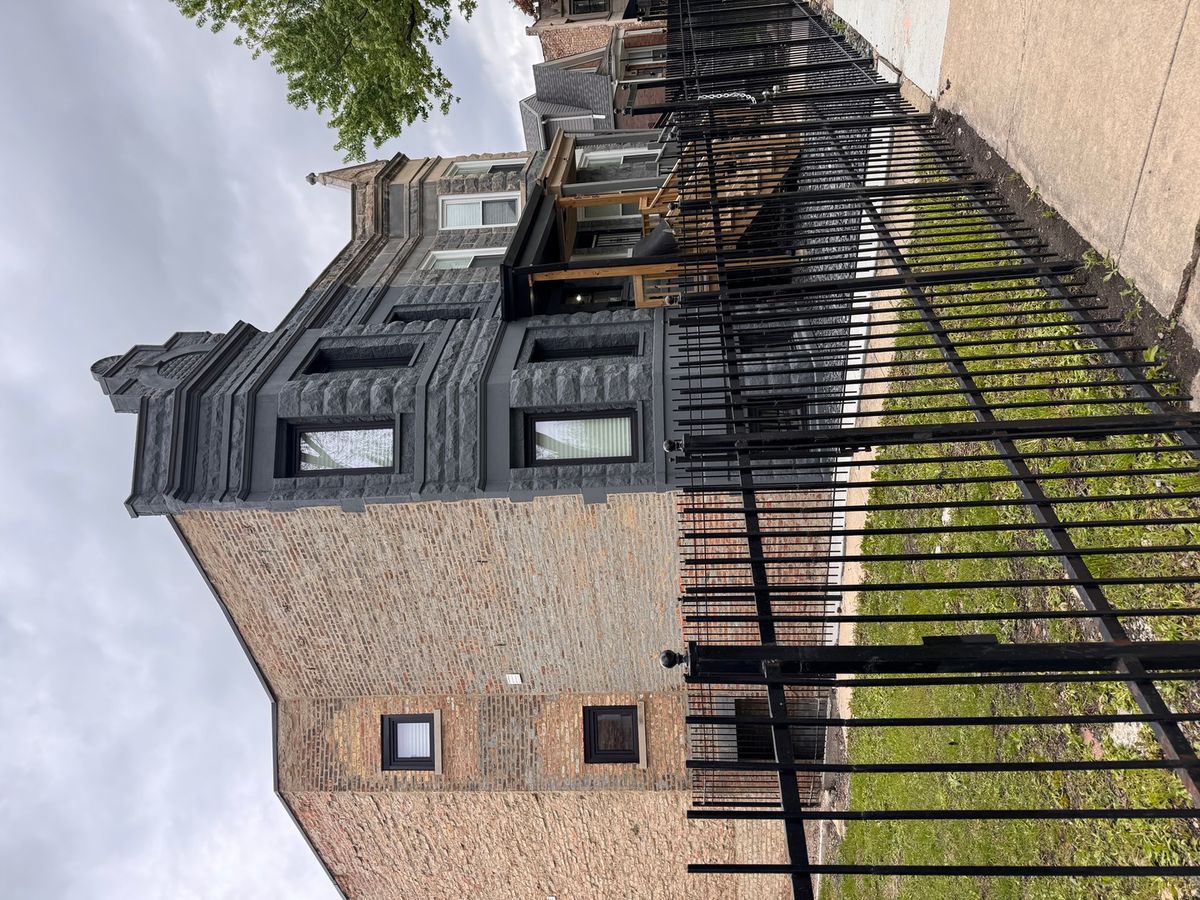 818 Karlov Avenue, Chicago, IL 60624