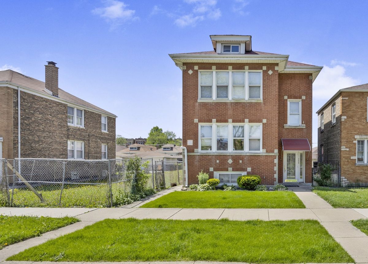 4428 Christiana Avenue, Chicago, IL 60632