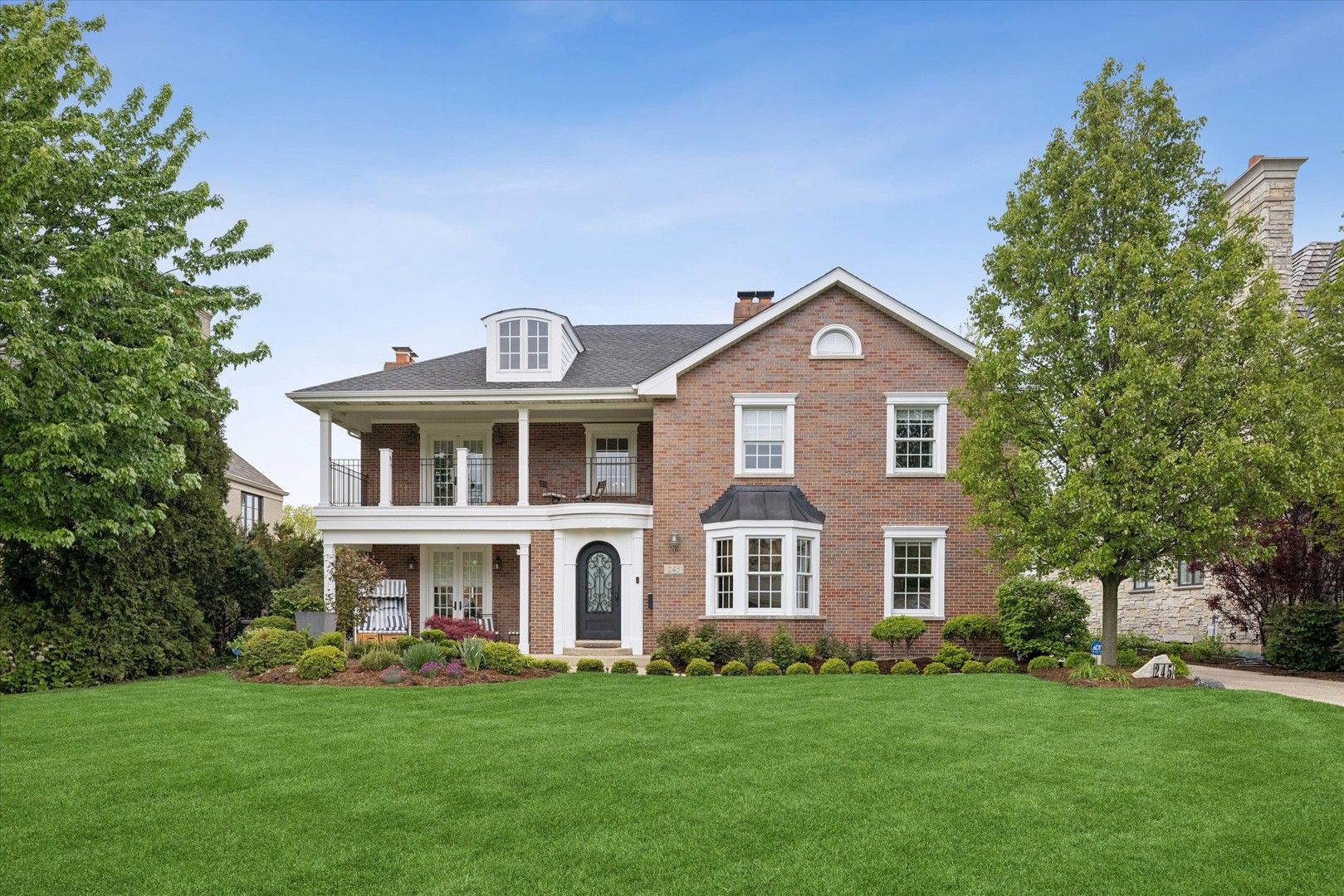 245 W Winthrop Avenue — Elmhurst, IL 60126