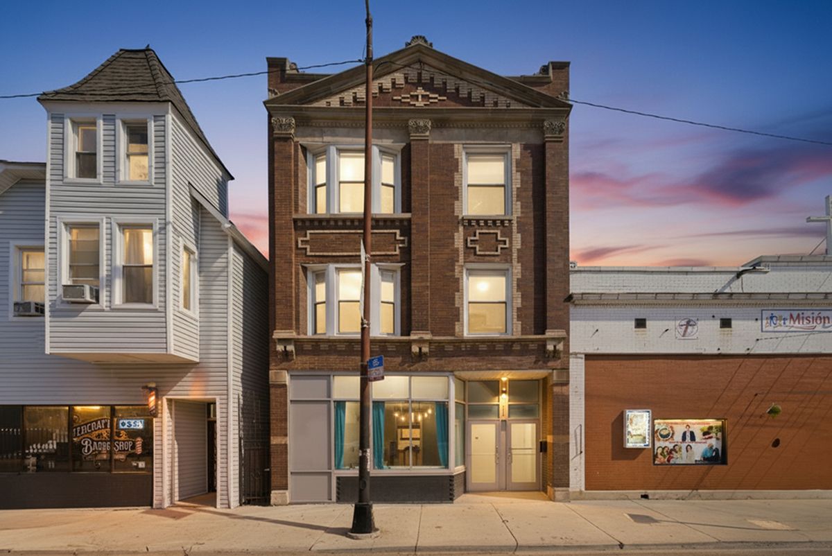 3538 North Avenue, Chicago, IL 60647