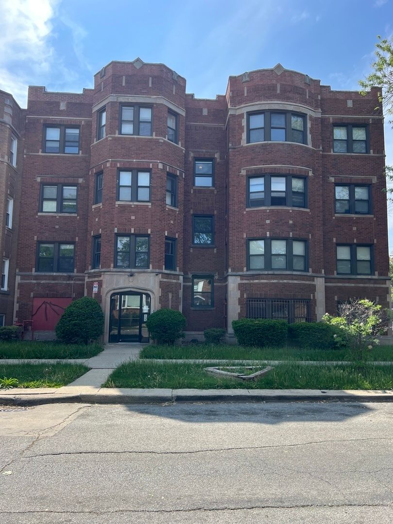 9300 Bishop Street, Chicago, IL 60620