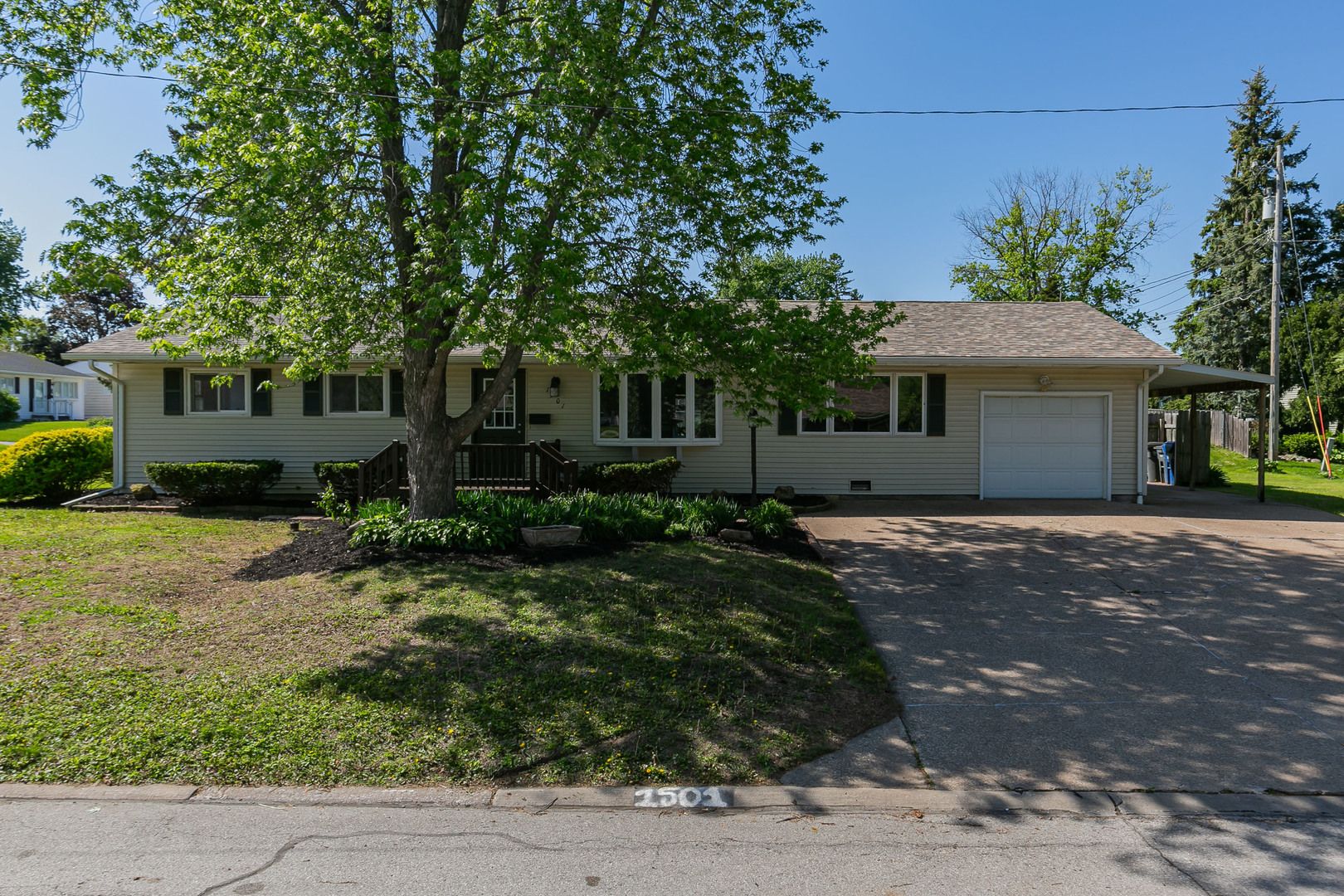 1501 Cherry Hills Road — Bettendorf, IA 52722