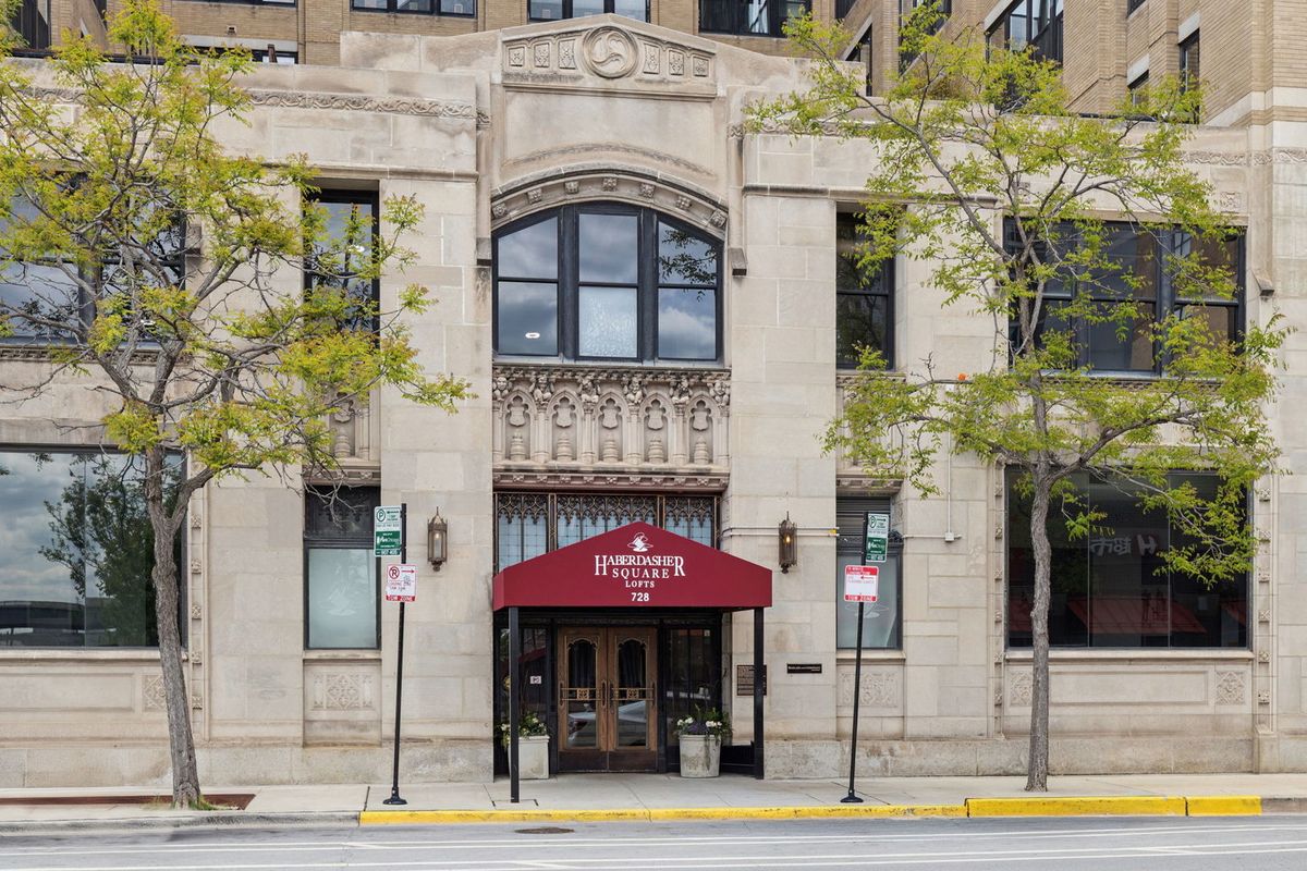 728 Jackson Boulevard, Chicago, IL 60661