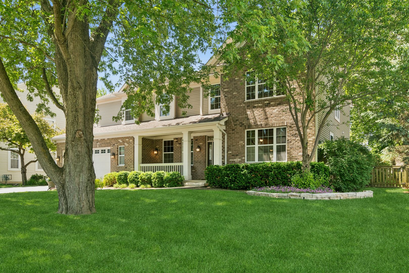 2421 Stonybrook Street — Wauconda, IL 60084