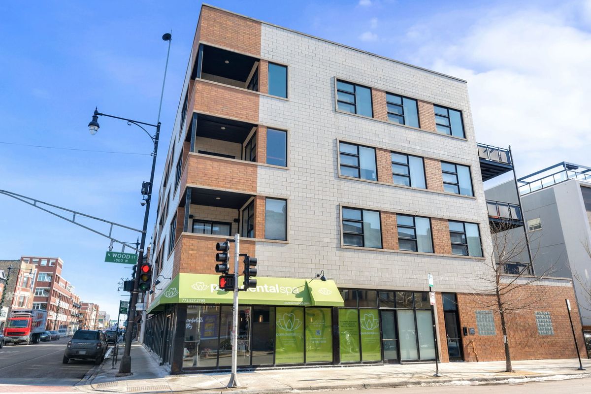 1555 WOOD Street, Chicago, IL 60622