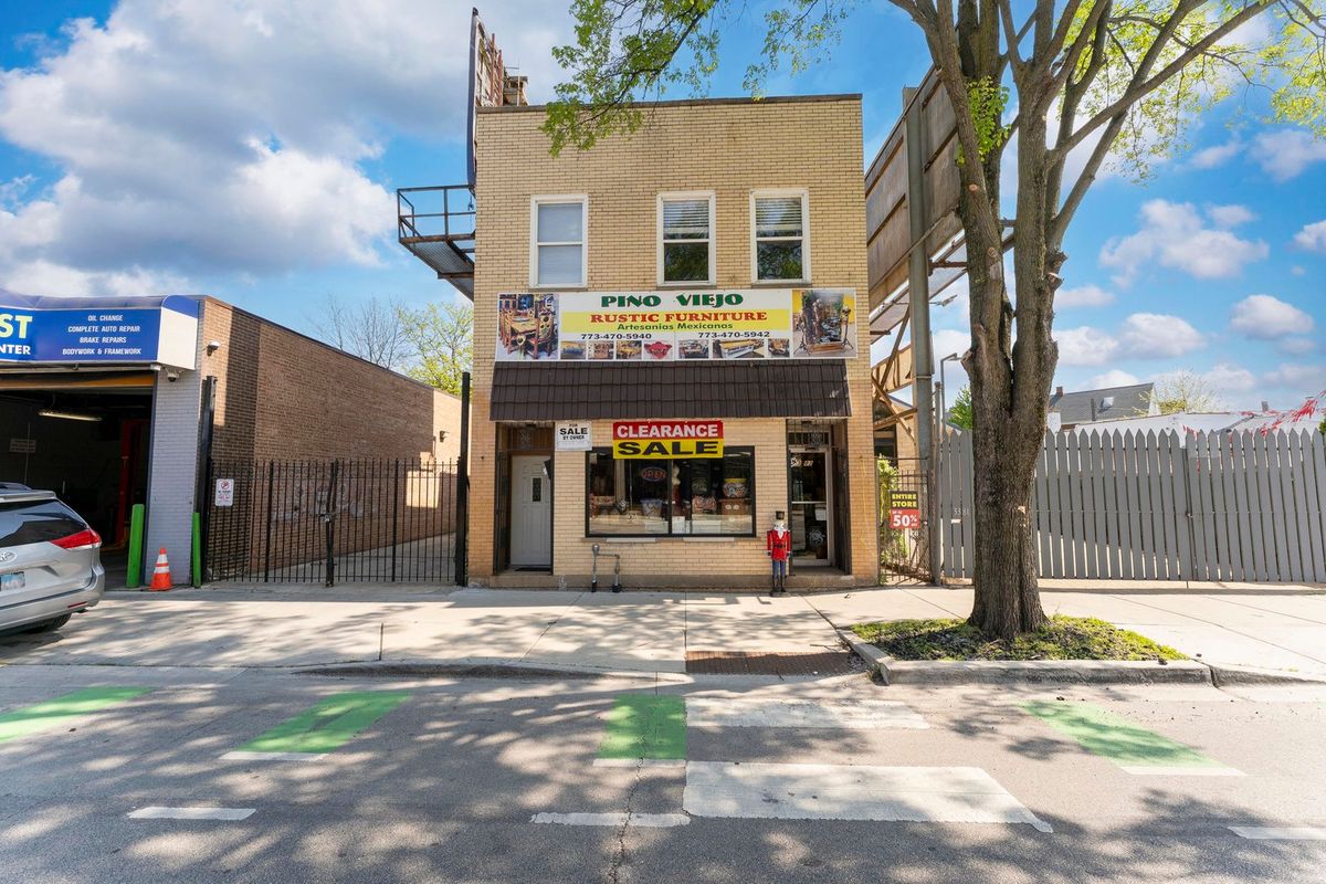 3383 Milwaukee Avenue, Chicago, IL 60641