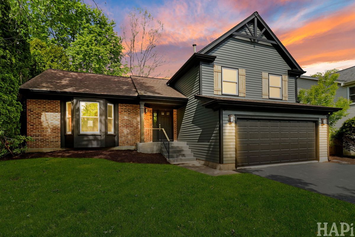 1420 Madison Drive, Buffalo Grove, IL 60089