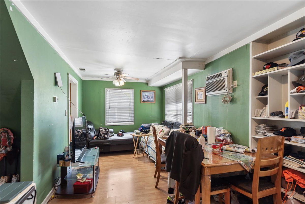 403 Highmoor Drive, Round Lake Park, IL 60073