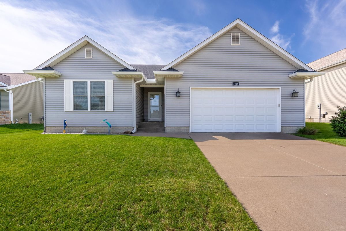 1629 71st Street, Davenport, IA 52806
