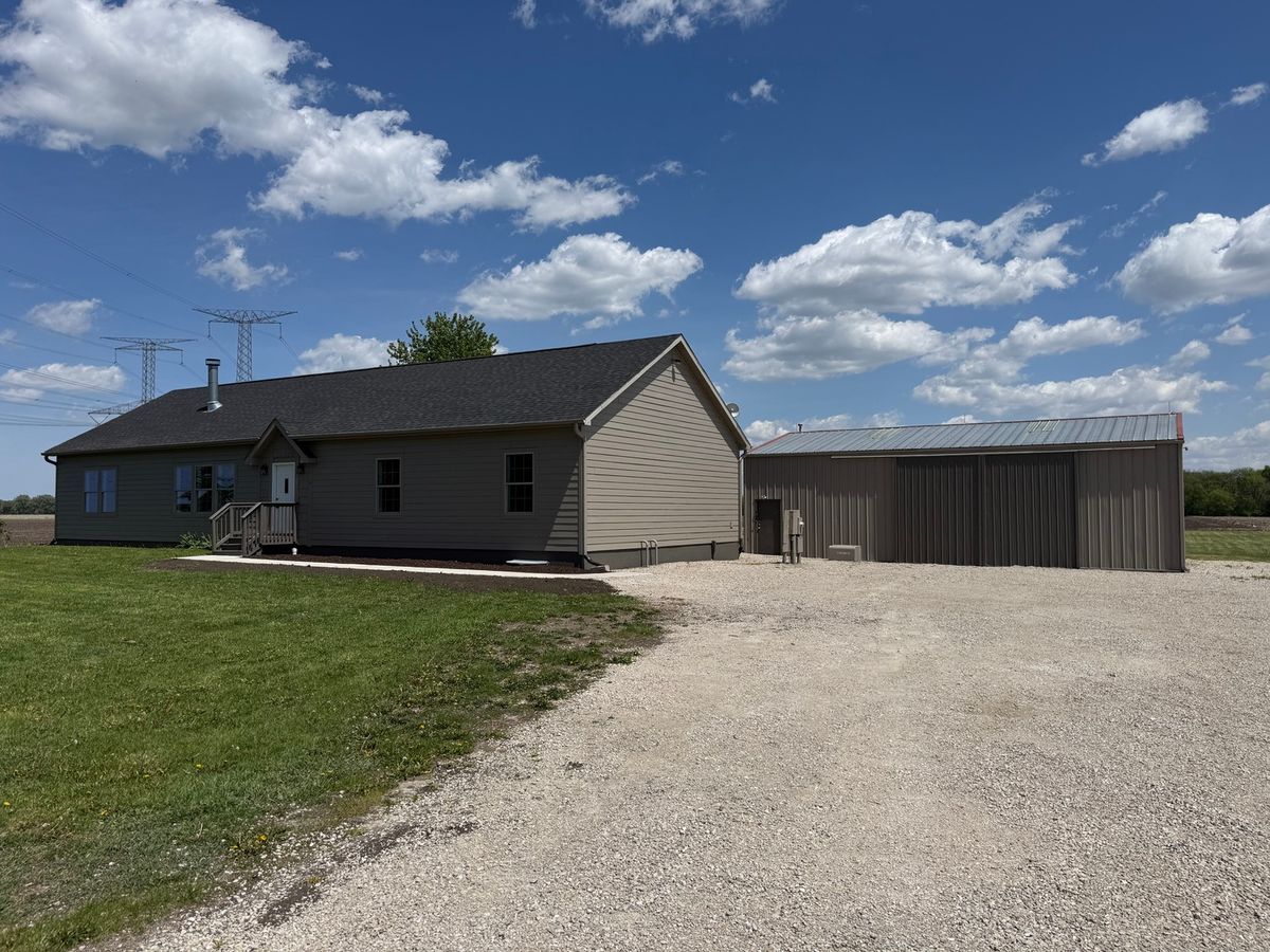 410 Higgins Road, Mazon, IL 60444