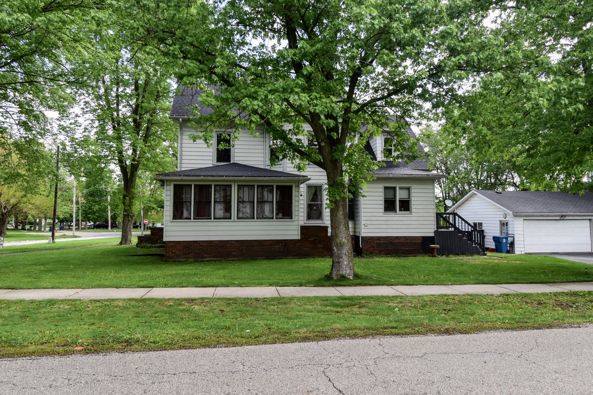300 Wolf Street, Odell, IL 60460