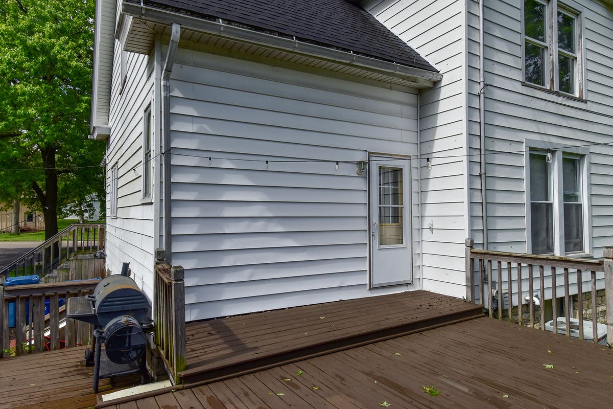 300 N Wolf Street, Odell, IL 60460