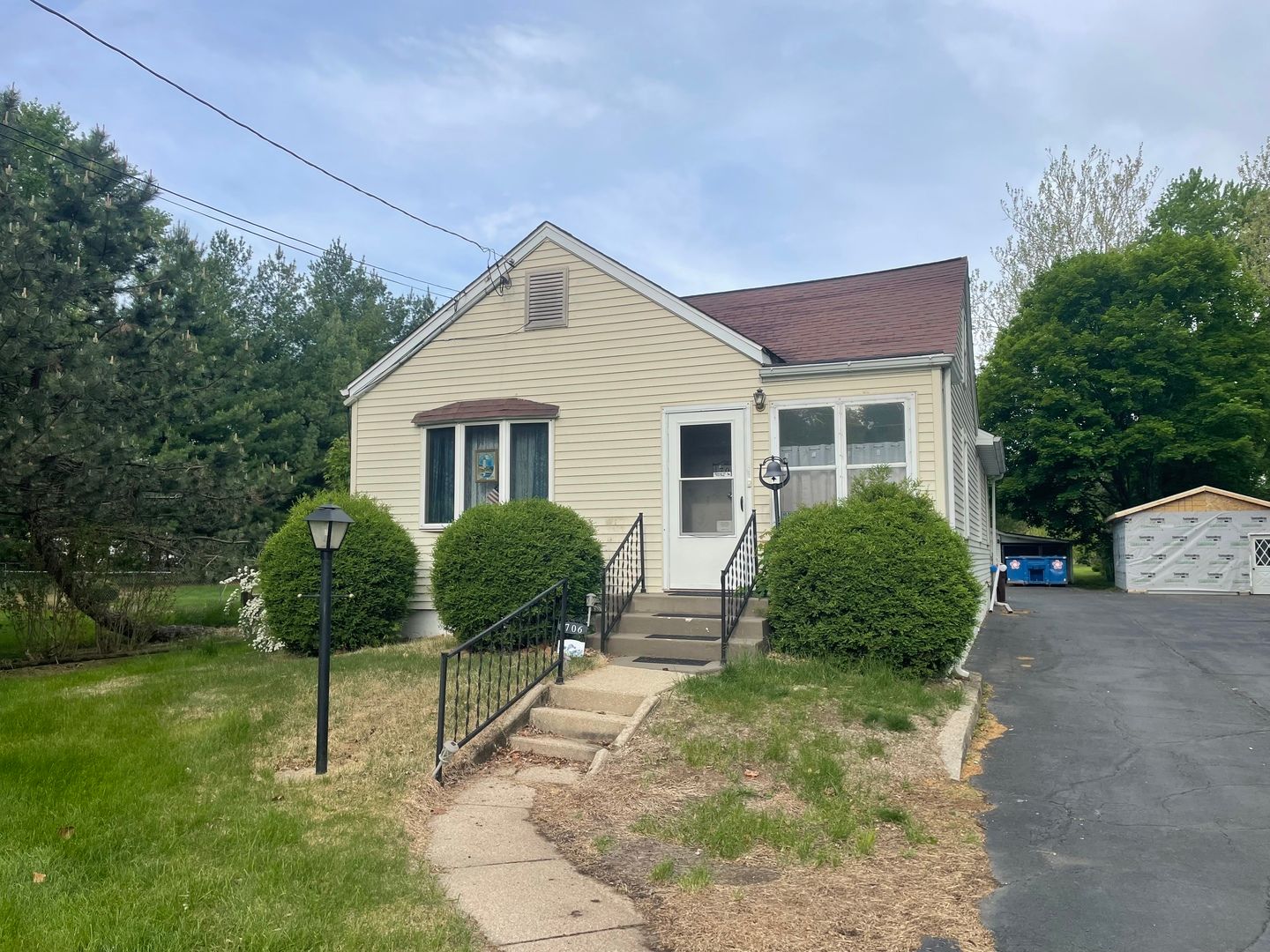 706 Jackson Street — Prophetstown, IL 61277