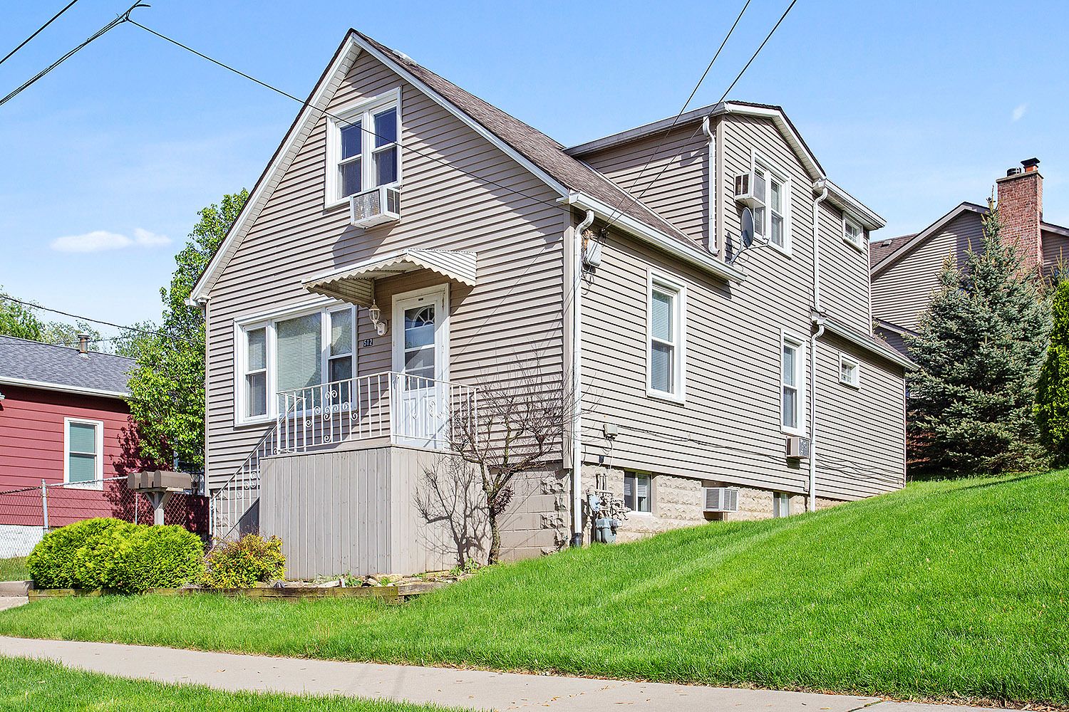 512 Porter Street #2 — Lemont, IL 60439