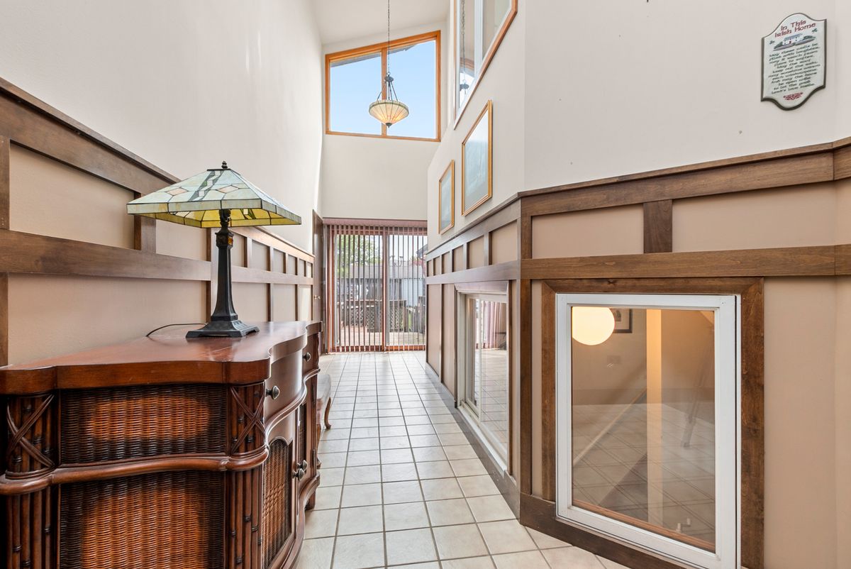 13657 S Parker Road, Homer Glen, IL 60491