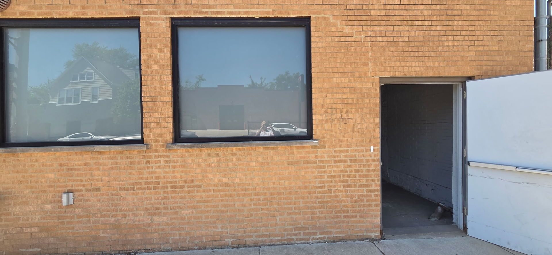 4244 N Elston Avenue — Chicago, IL 60618
