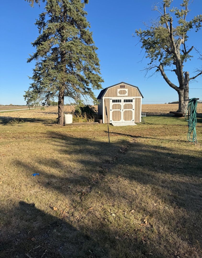 2301 County Road 3300 N, Gifford, IL 61847