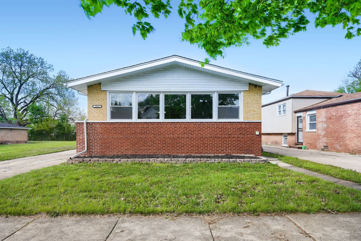 2848 139th Place, Blue Island, IL 60406