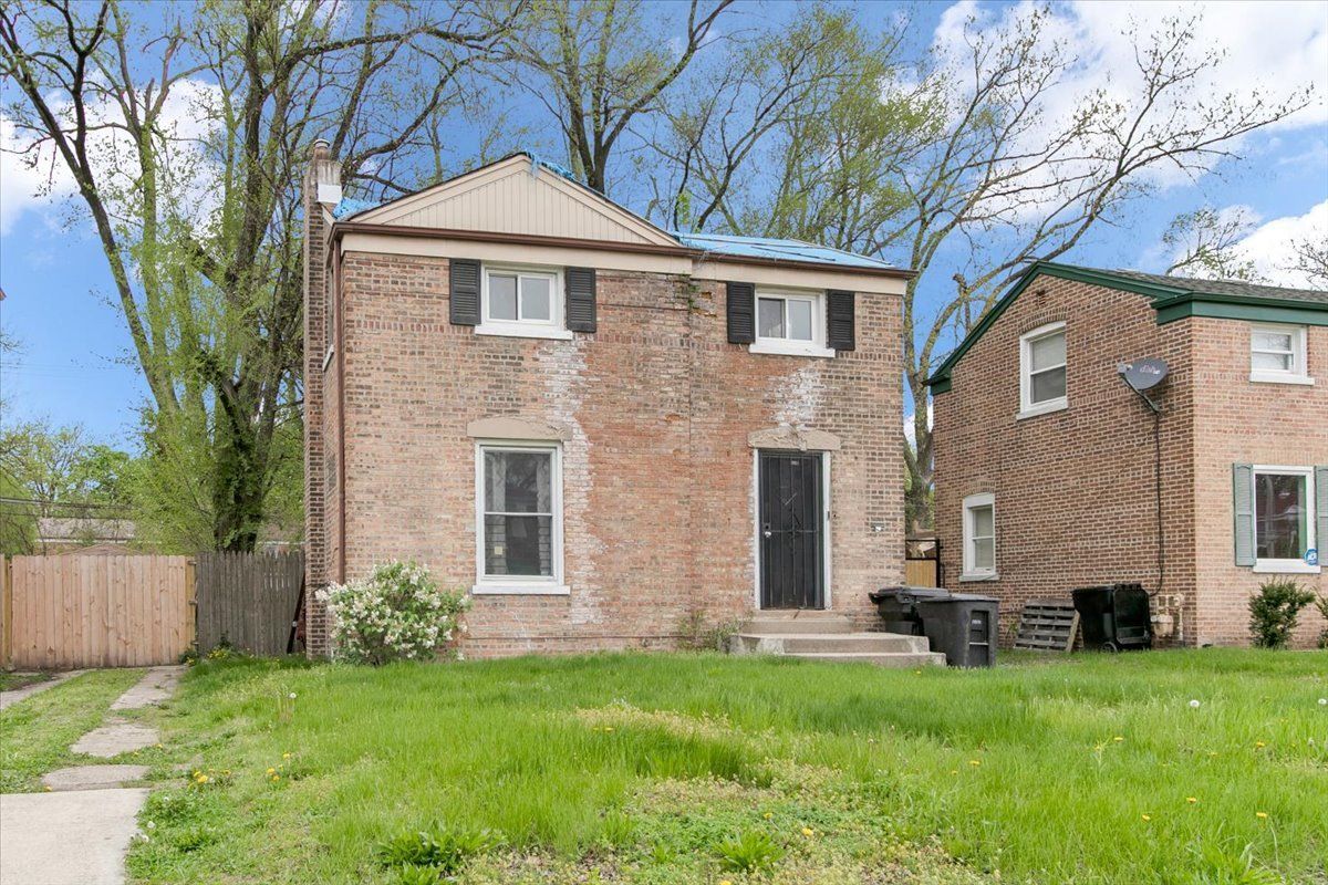 9846 Calhoun Avenue, Chicago, IL 60617