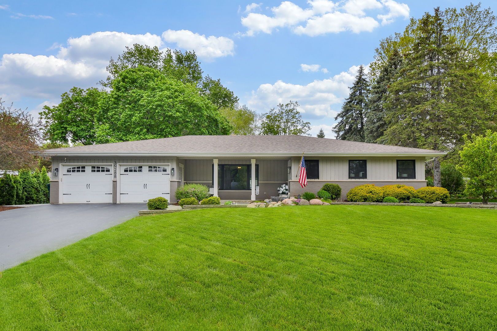 3N288 Bernice Drive — St. Charles, IL 60175