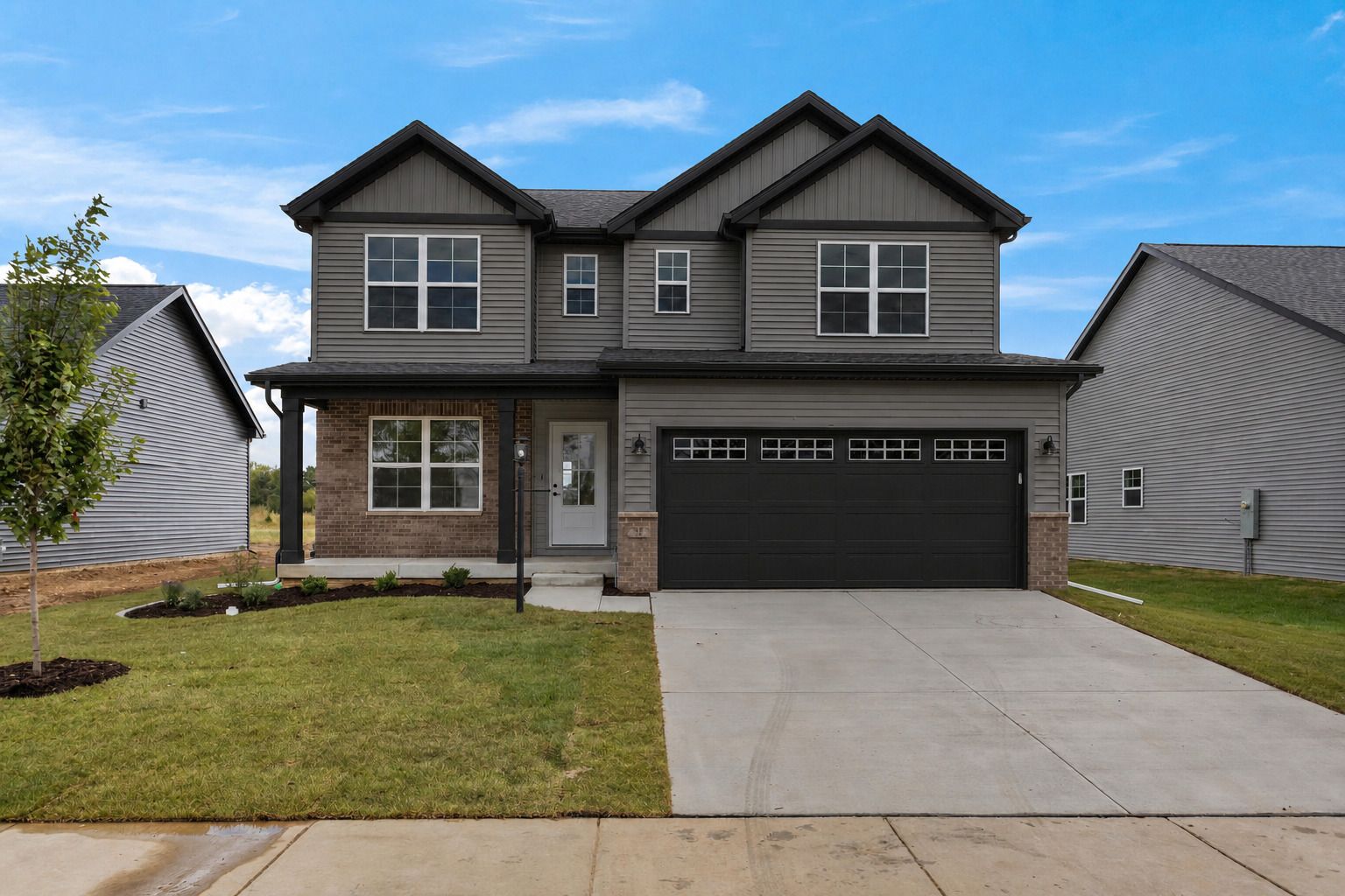 24 Meadow Drive — Monticello, IL 61856