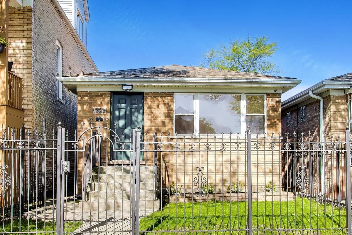 1326 LAWNDALE Avenue, Chicago, IL 60651