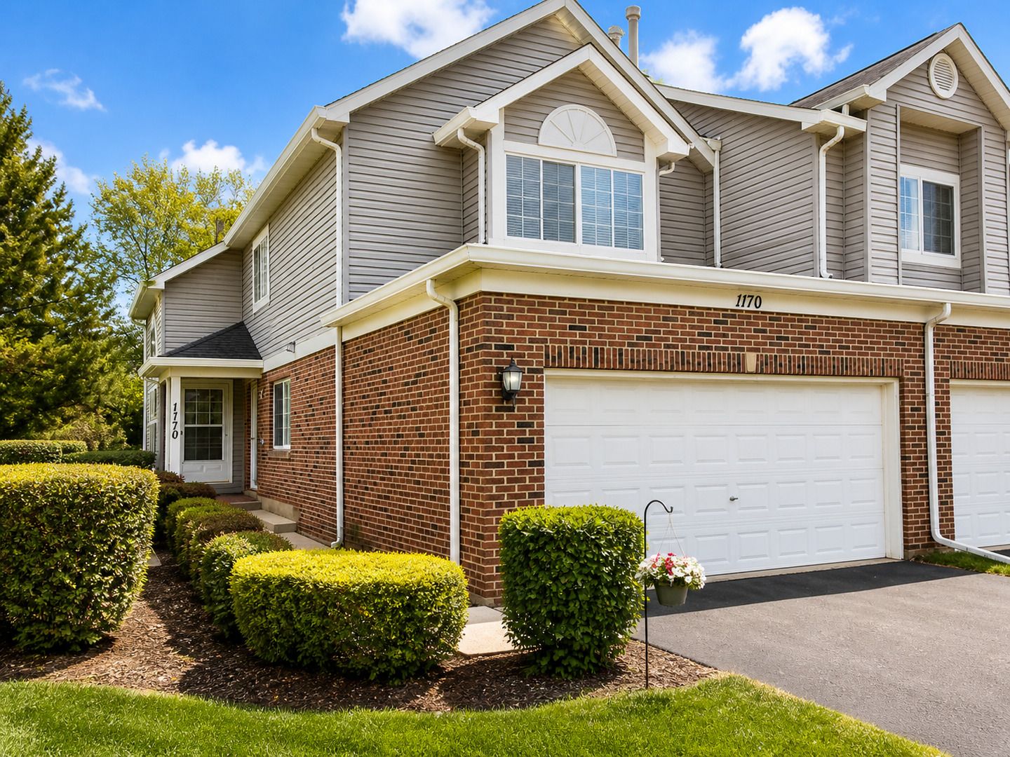 1170 Parkside Drive — Palatine, IL 60067