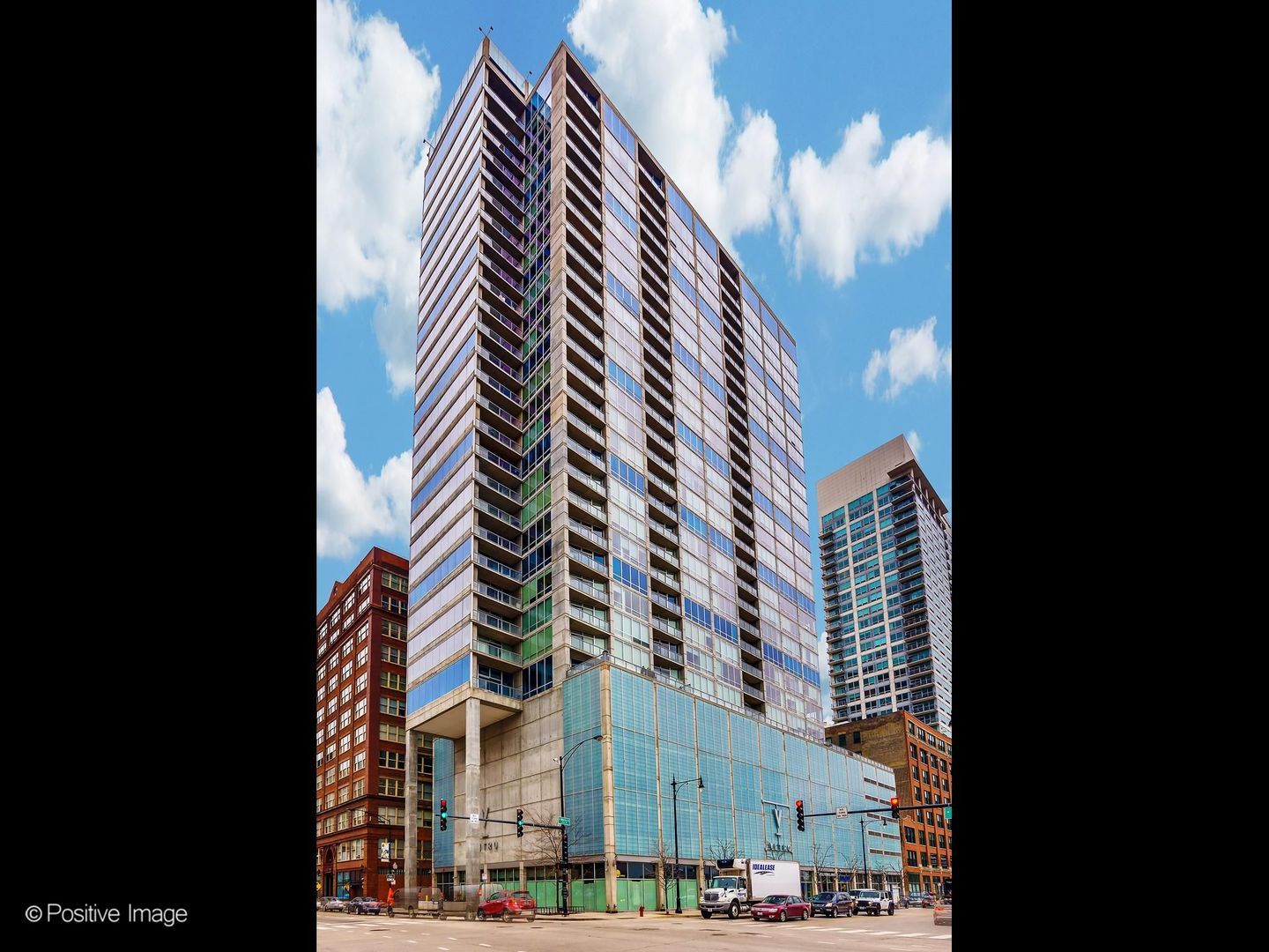 611 S Wells Street #2504 — Chicago, IL 60607