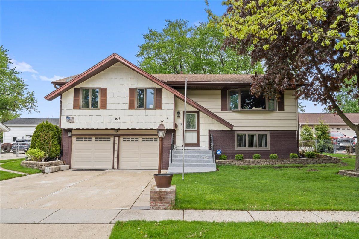937 Cornell Lane, Schaumburg, IL 60193
