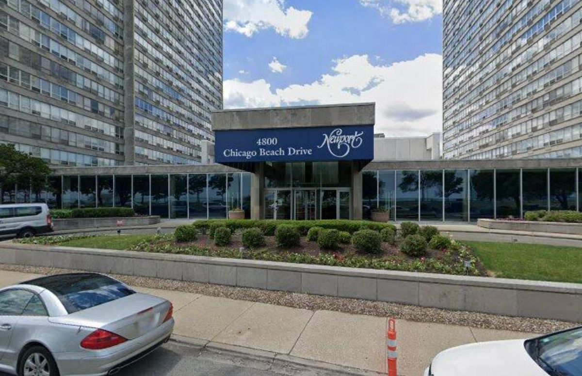 4800 Chicago Beach Drive, Chicago, IL 60615