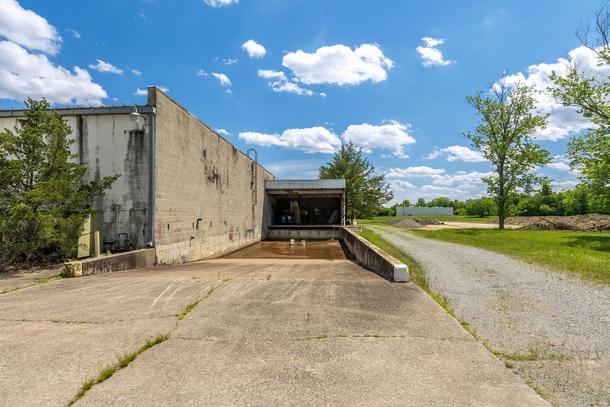 745B Sunset Avenue, Duquoin, IL 62832