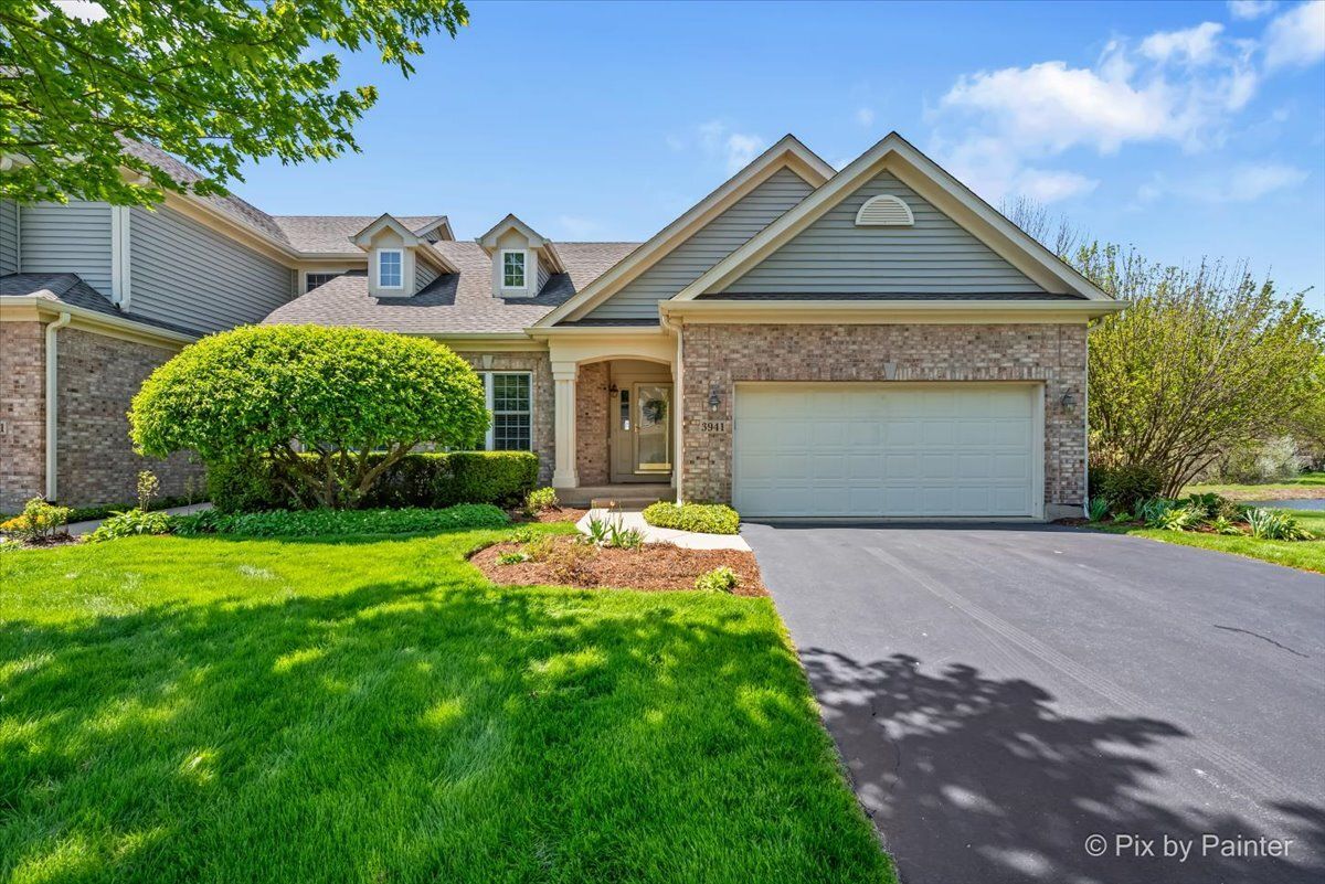 3941 Willow View Drive, Lake In The Hills, IL 60156