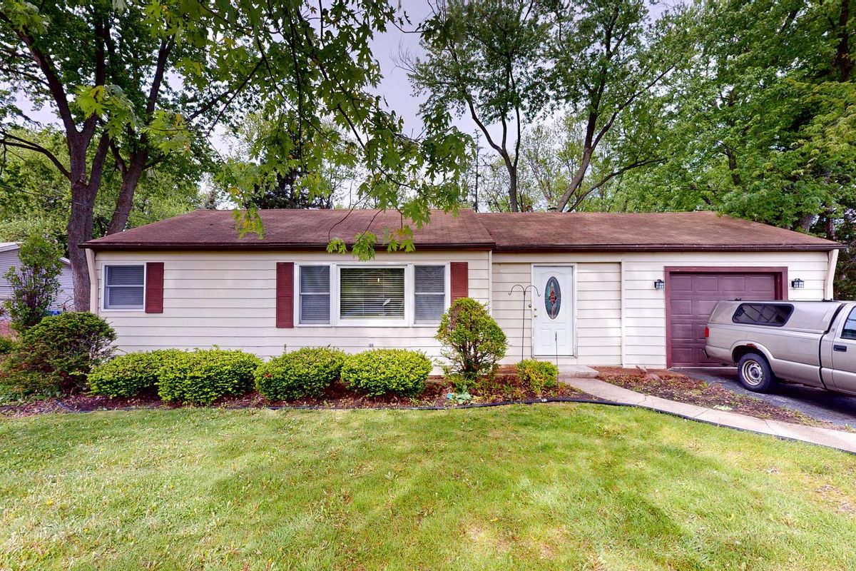 3336 Betty Drive, Arlington Heights, IL 60004