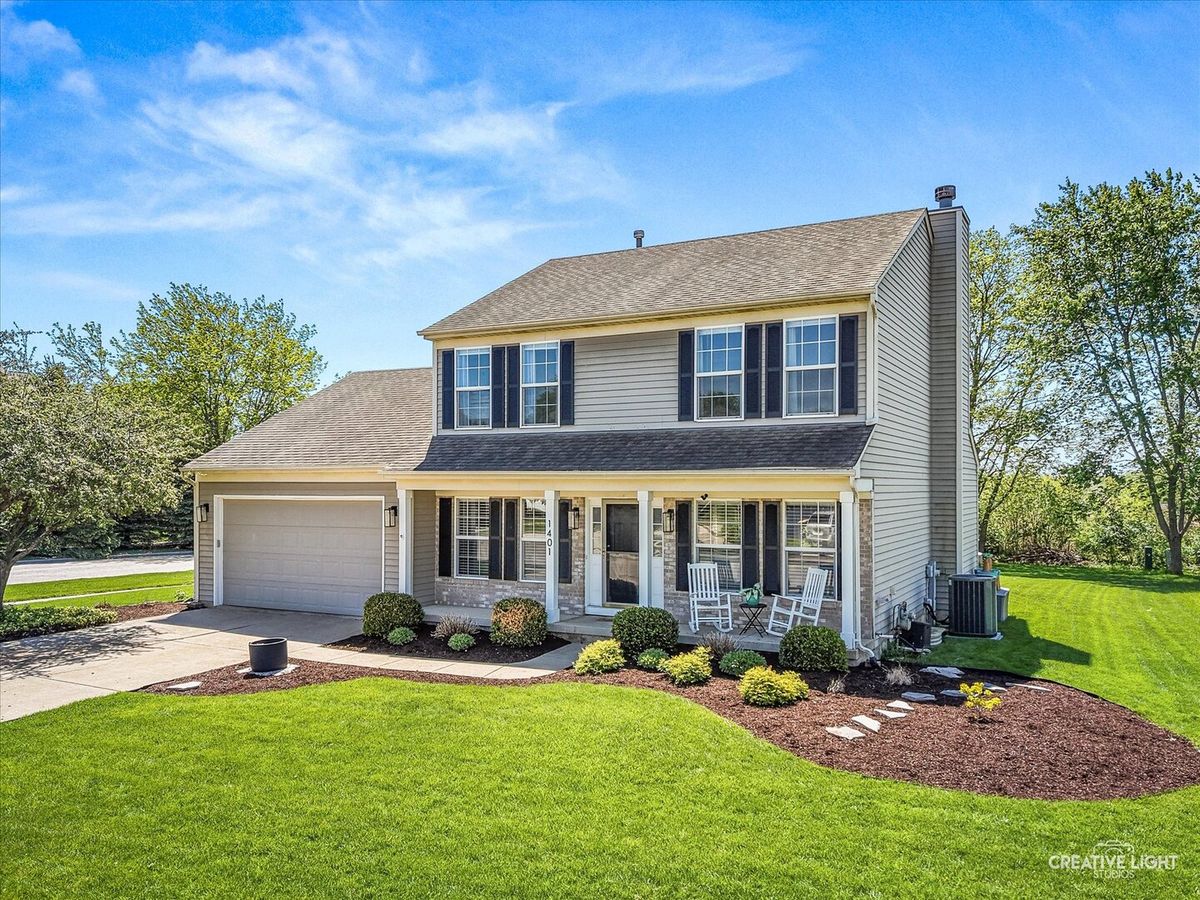 1401 Chestnut Lane, Yorkville, IL 60560