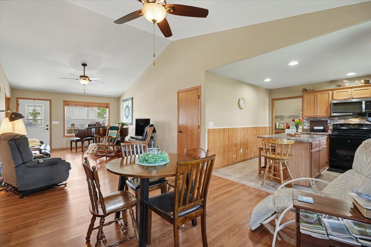 513 Douglas Drive #0, Gibson City, IL 60936