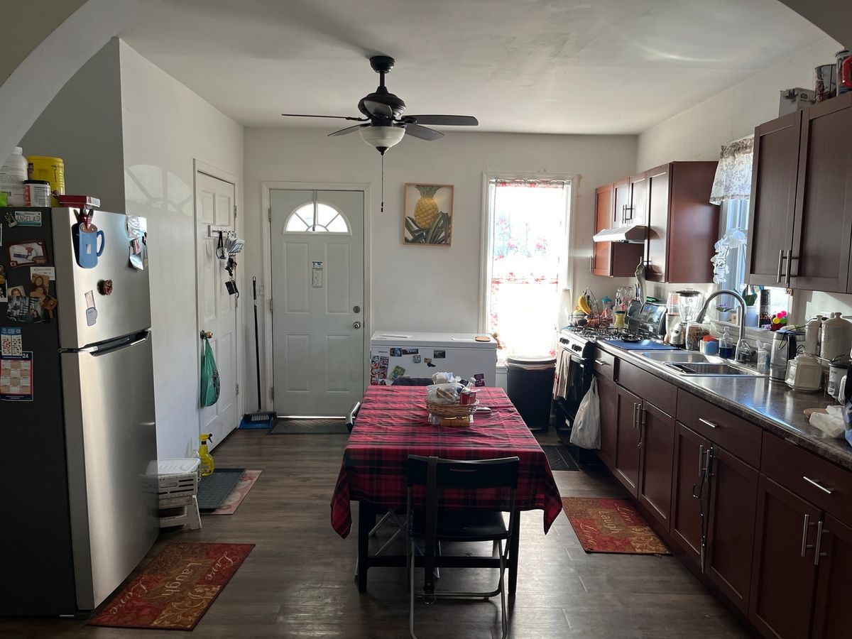 1202 1st Avenue, Rochelle, IL 61068