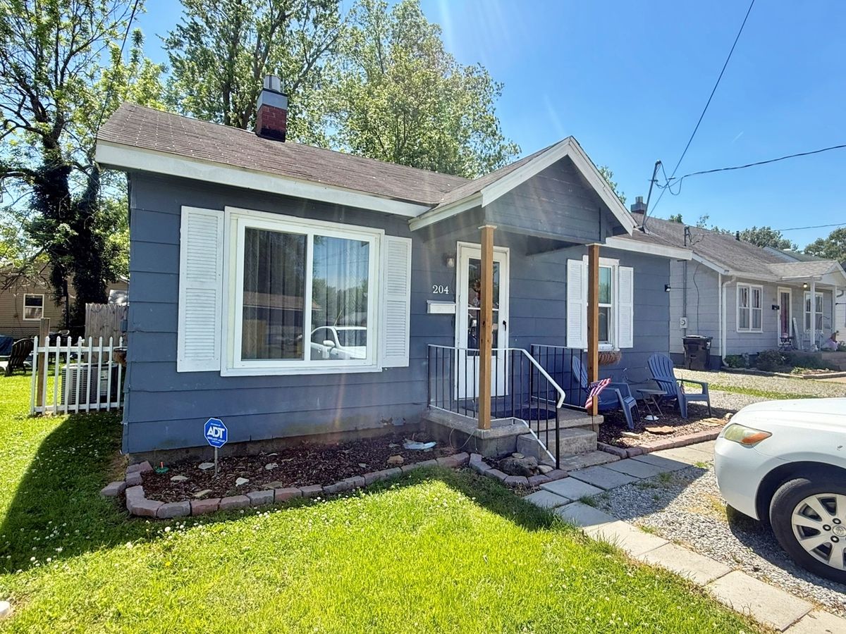 204 W 18th Street, Metropolis, IL 62960