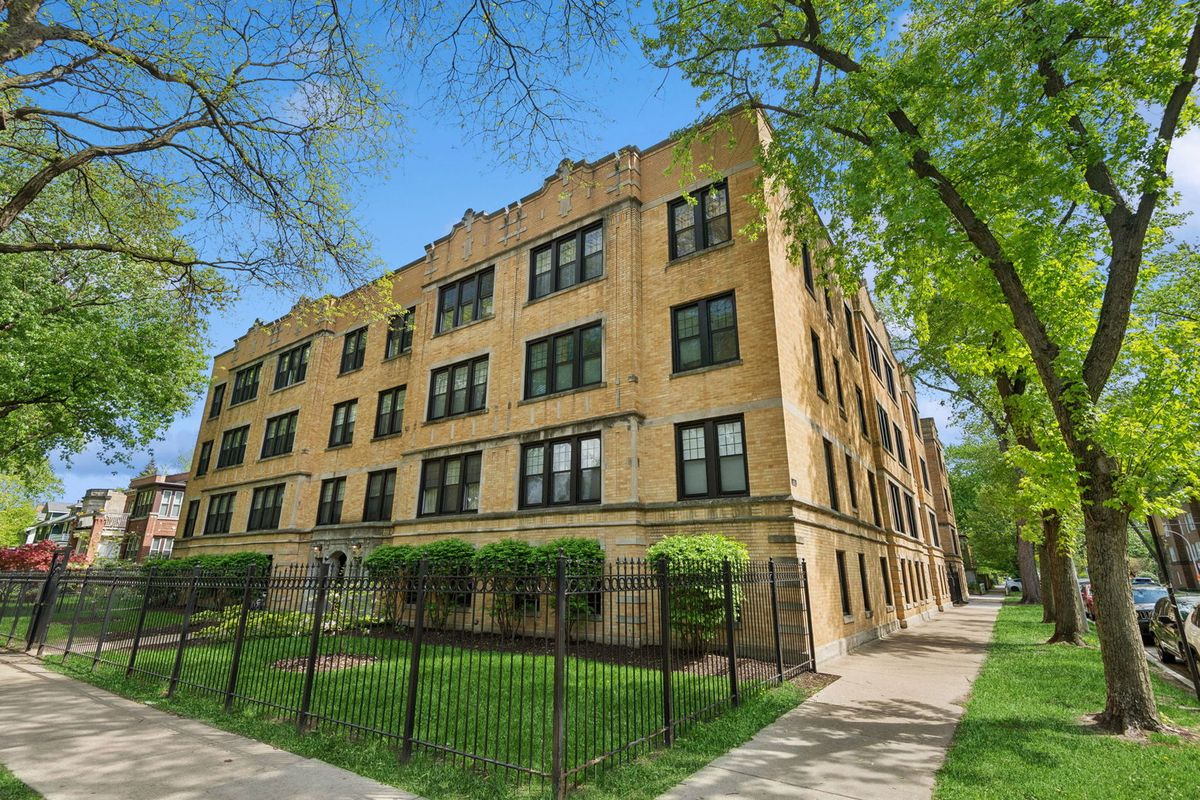 6969 Wolcott Avenue, Chicago, IL 60626