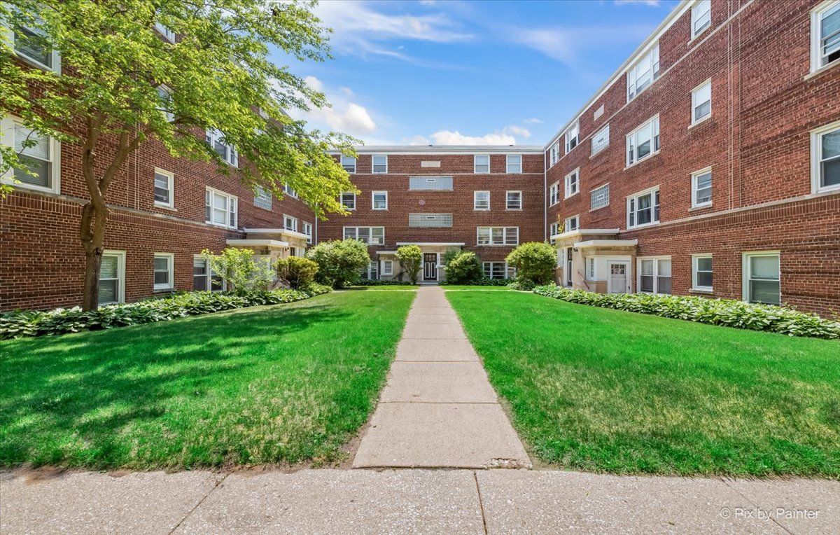 2727 Berwyn Avenue, Chicago, IL 60625