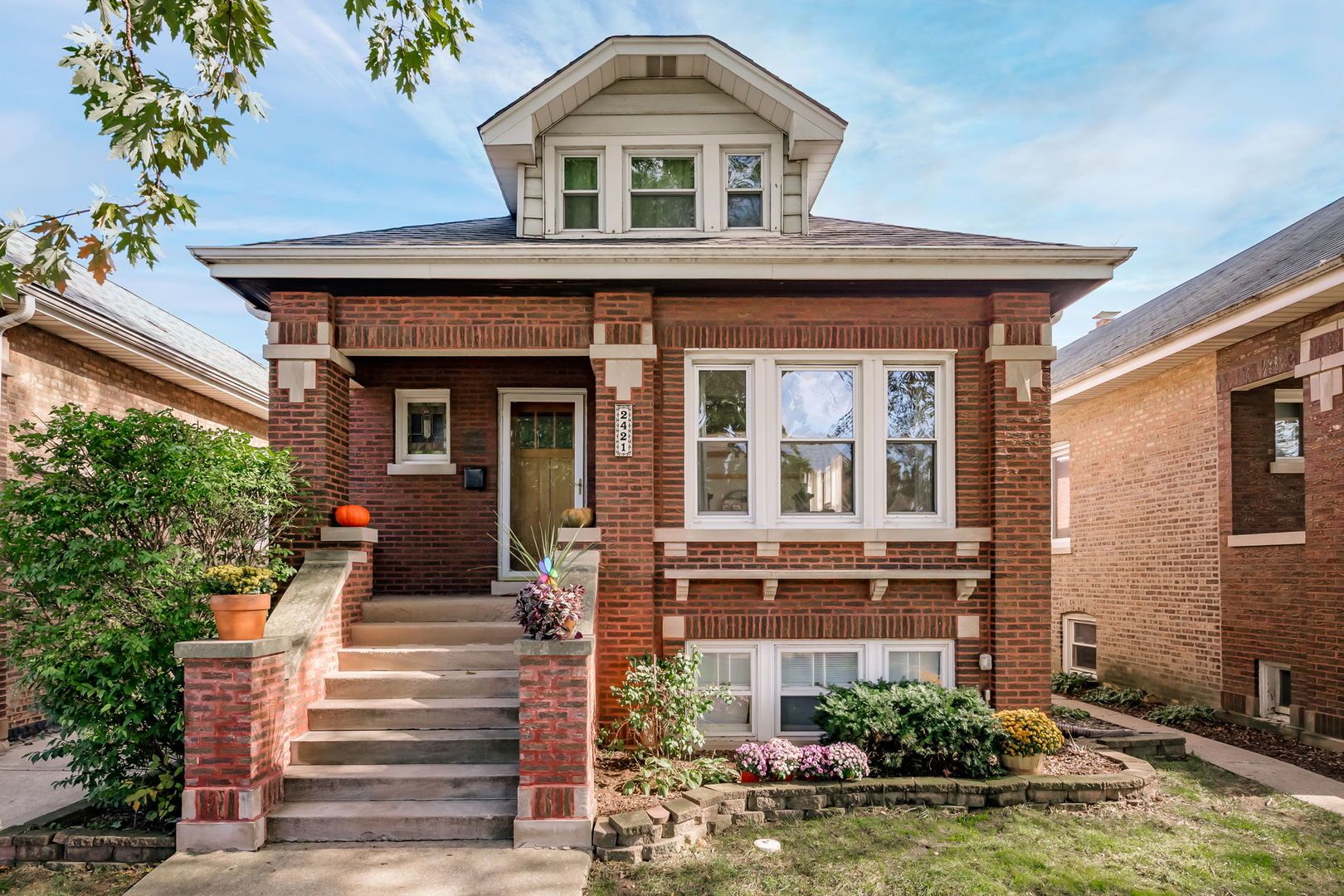 2421 Wesley Avenue — Berwyn, IL 60402