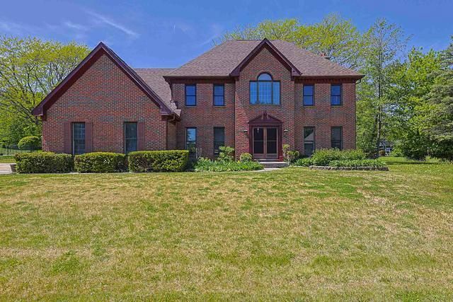 37 Mark Drive, Hawthorn Woods, IL 60047