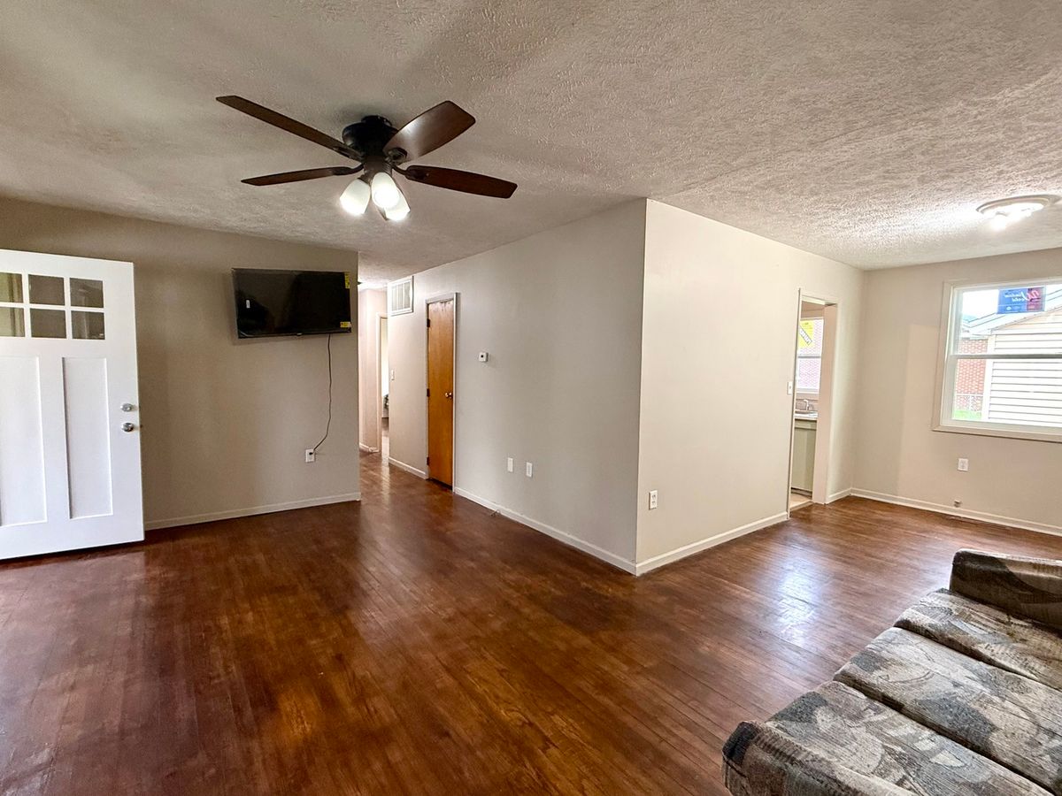 1305 Harper Drive, Rantoul, IL 61866