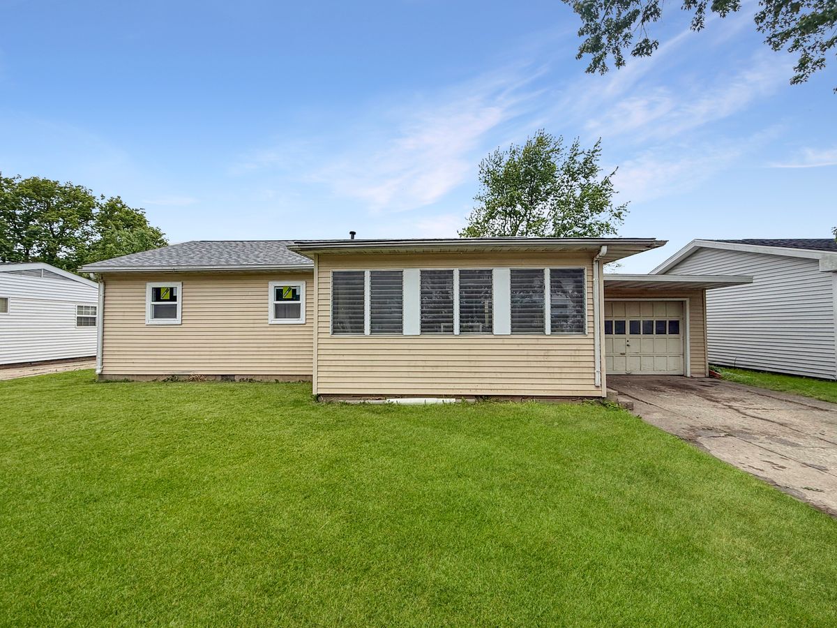 1305 Harper Drive, Rantoul, IL 61866