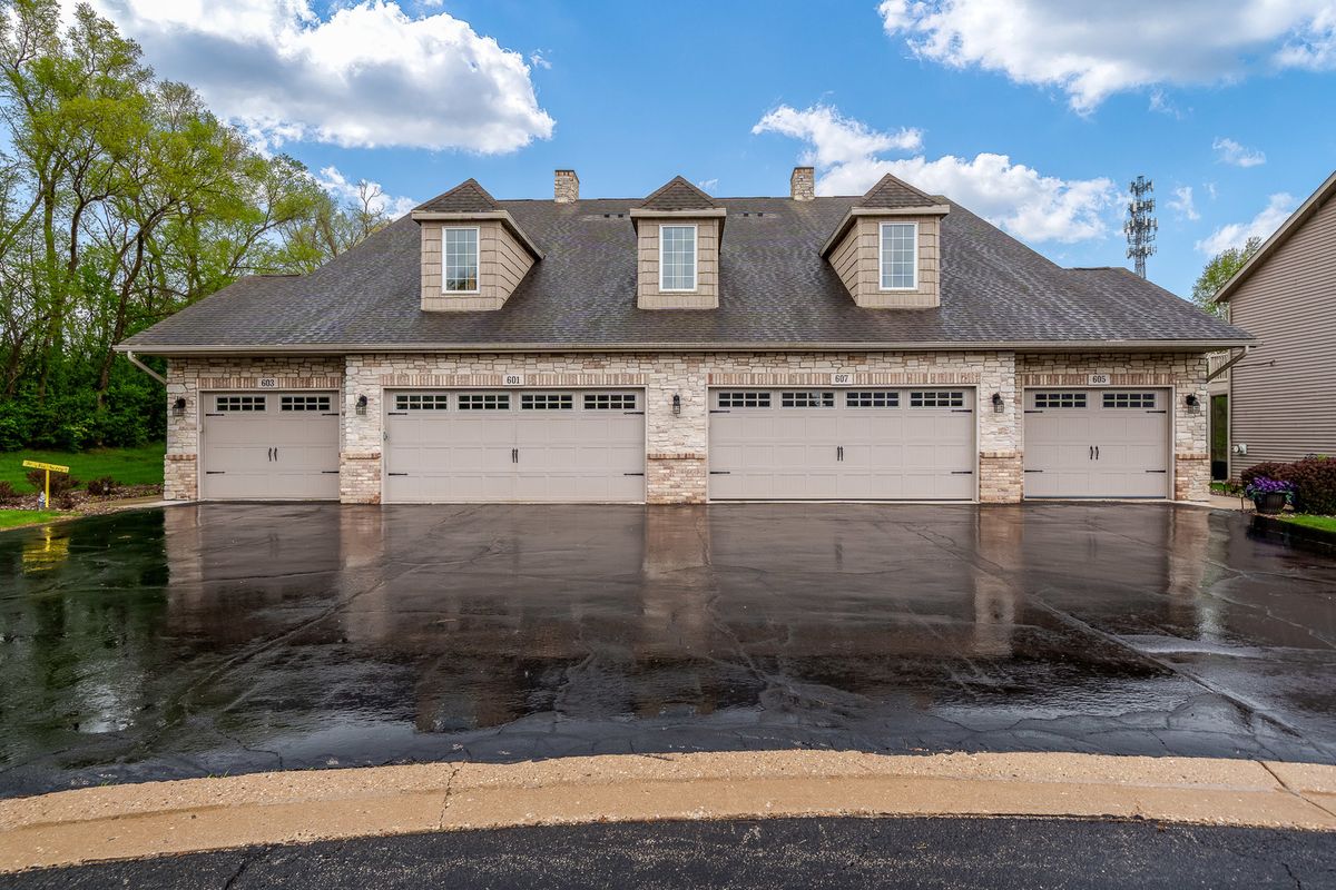 607 Queens Court #0, Rockton, IL 61072