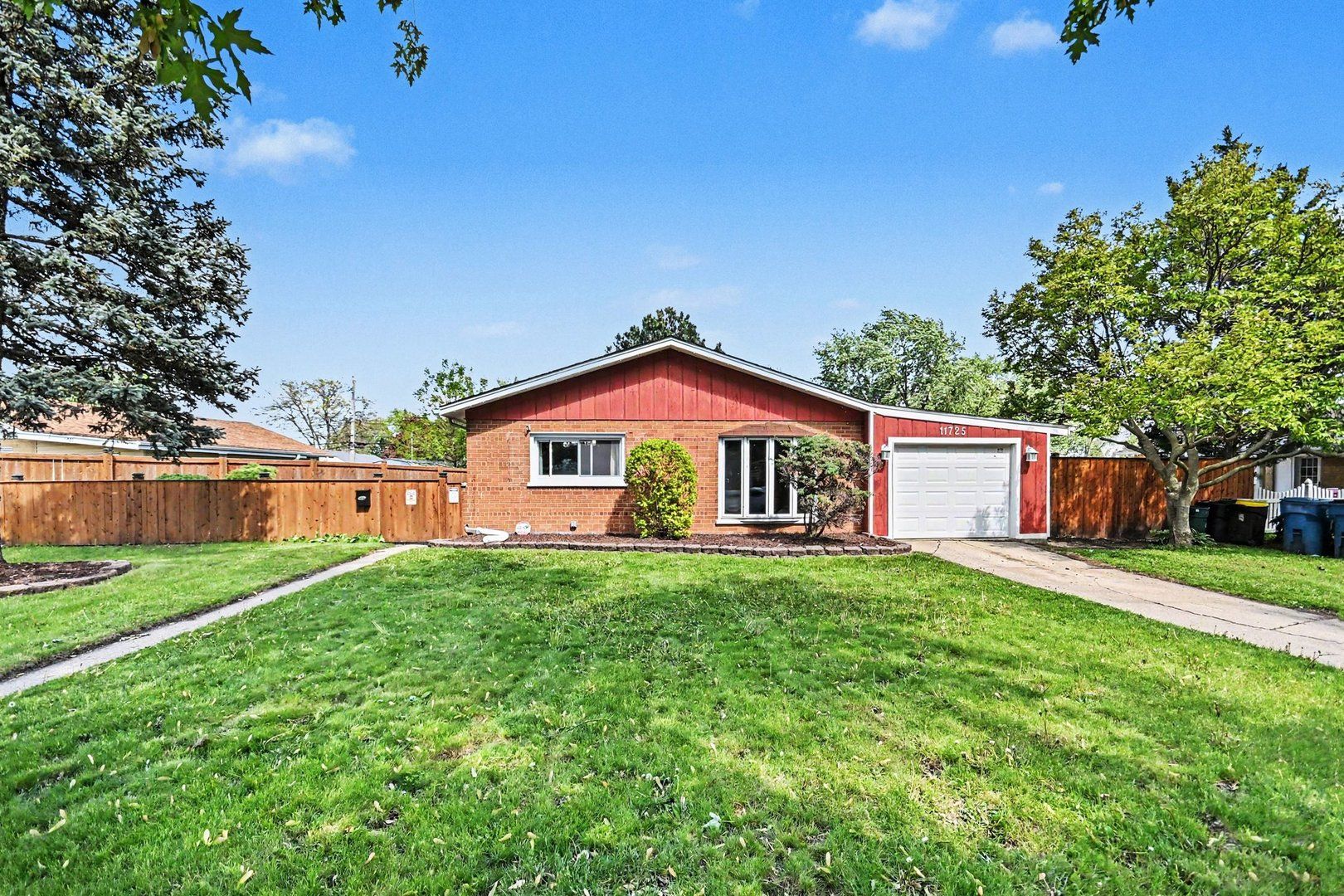 11725 S Keeler Avenue — Alsip, IL 60803