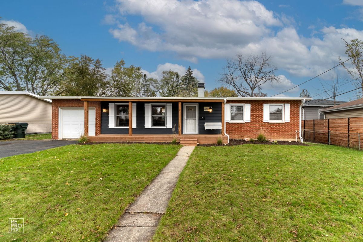 410 North Shore Drive, Mundelein, IL 60060