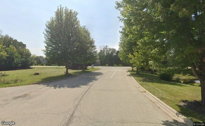 1102 Noble Parkway, Port Barrington, IL 60010