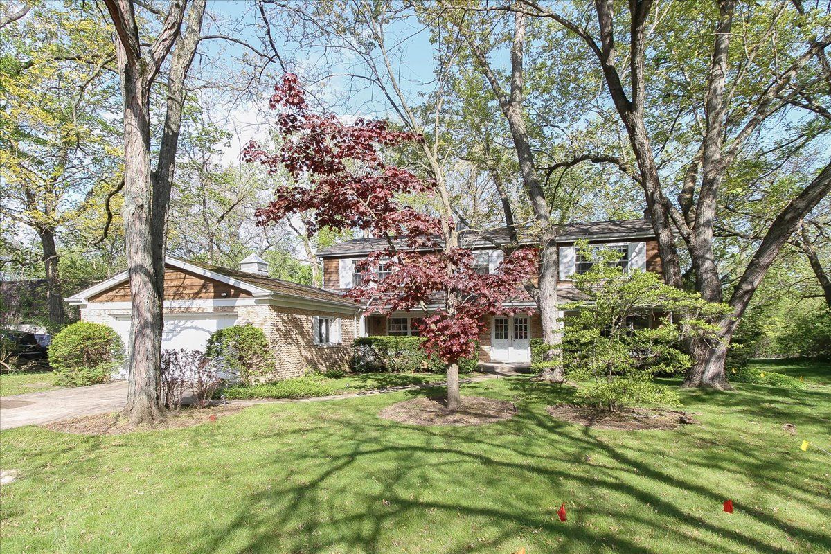 87 Lincolnshire Drive — Lincolnshire, IL 60069
