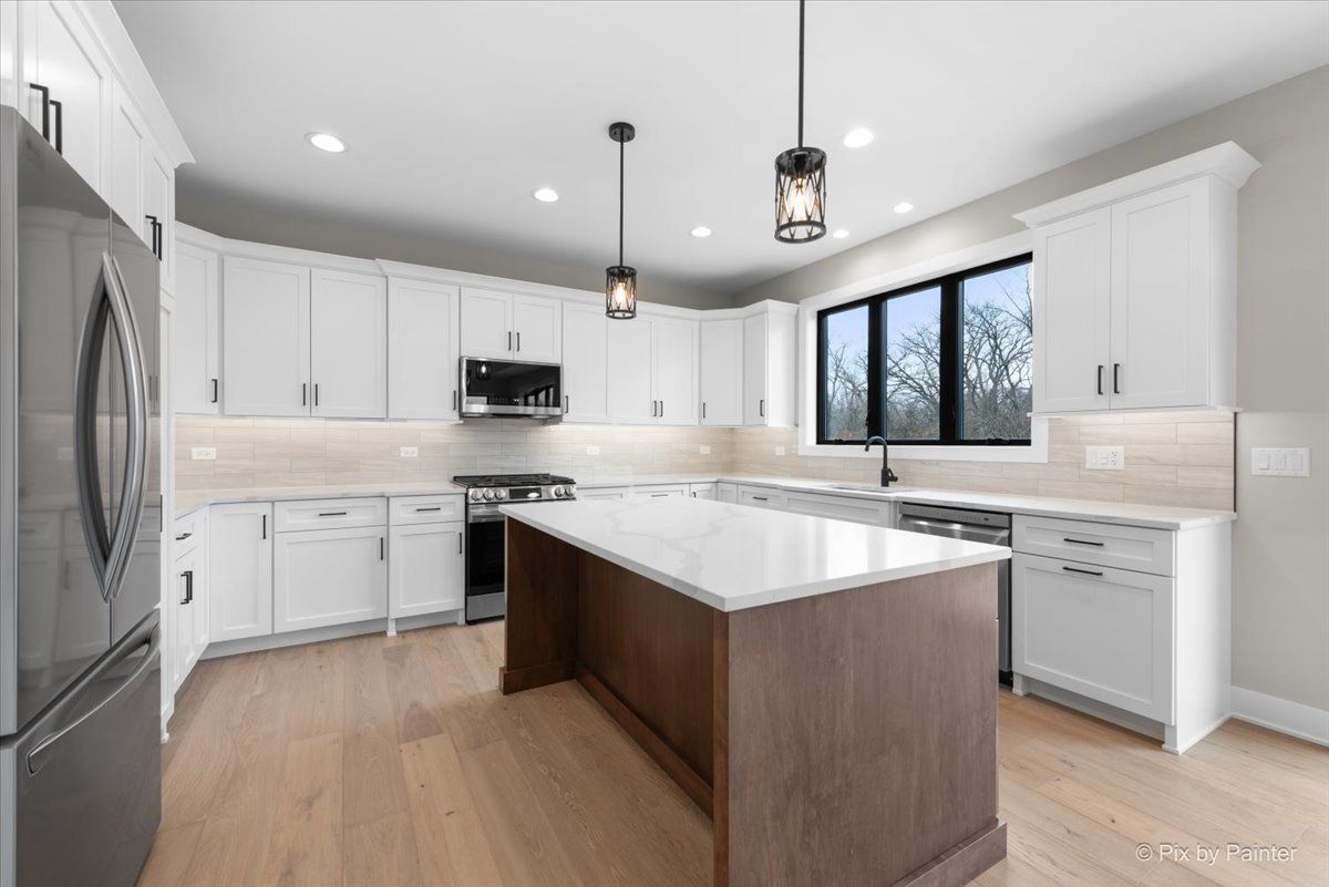 1225 Noble Drive, Port Barrington, IL 60010